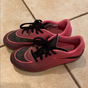 Girls soccer cleats